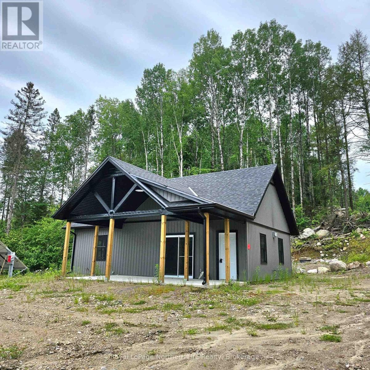 2 bed 1 bath single family at 1255 SNAKE CREEK ROAD — $469,000