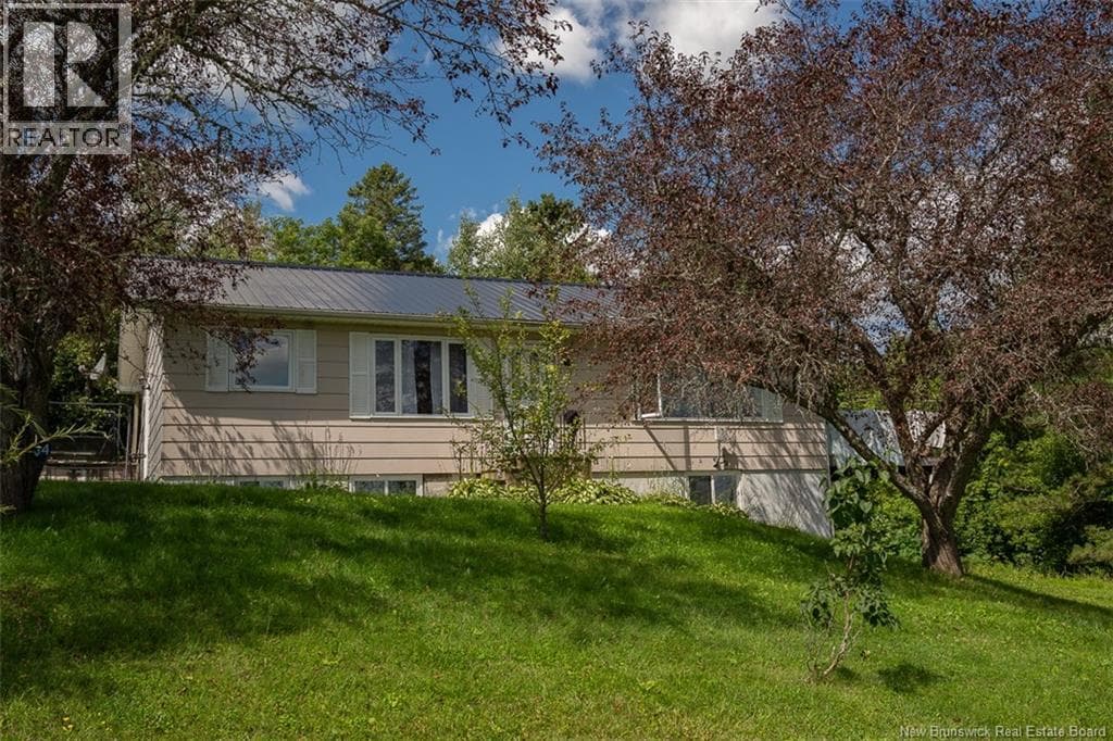 4 bed 3 bath single family at 34 Stacey Road — $249,900
