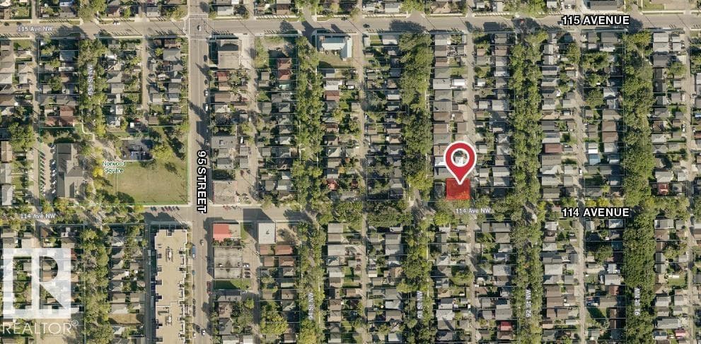 9220 114 AV NW photo 2