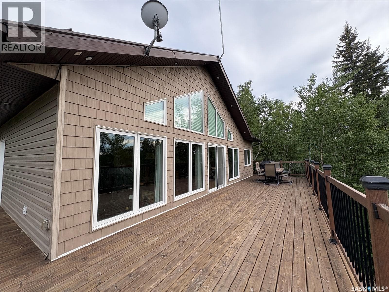 5 Sunset DRIVE — photo 4