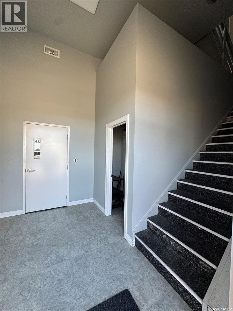 412 Dewdney AVENUE — photo 4
