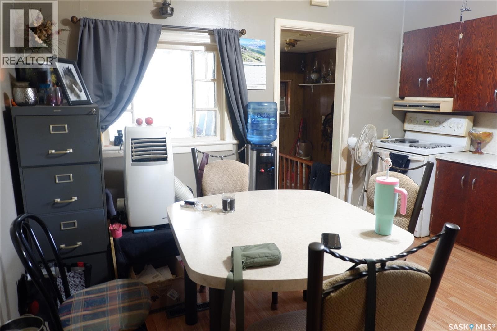 221 7th AVENUE W photo 5