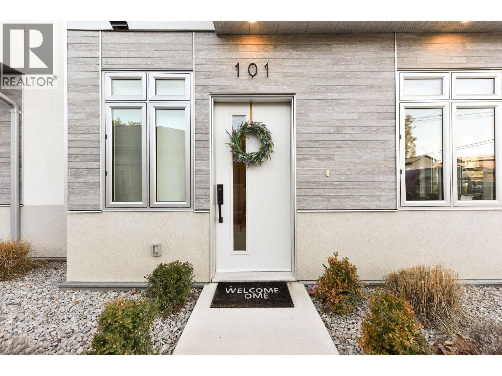 4 bed 4 bath single family at 222 Lee Avenue Unit# 101 — $835,000