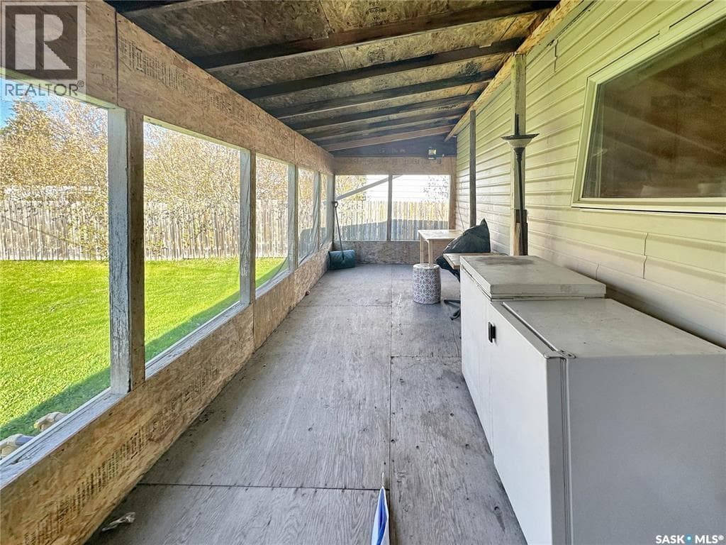 121 Allan AVENUE — photo 3