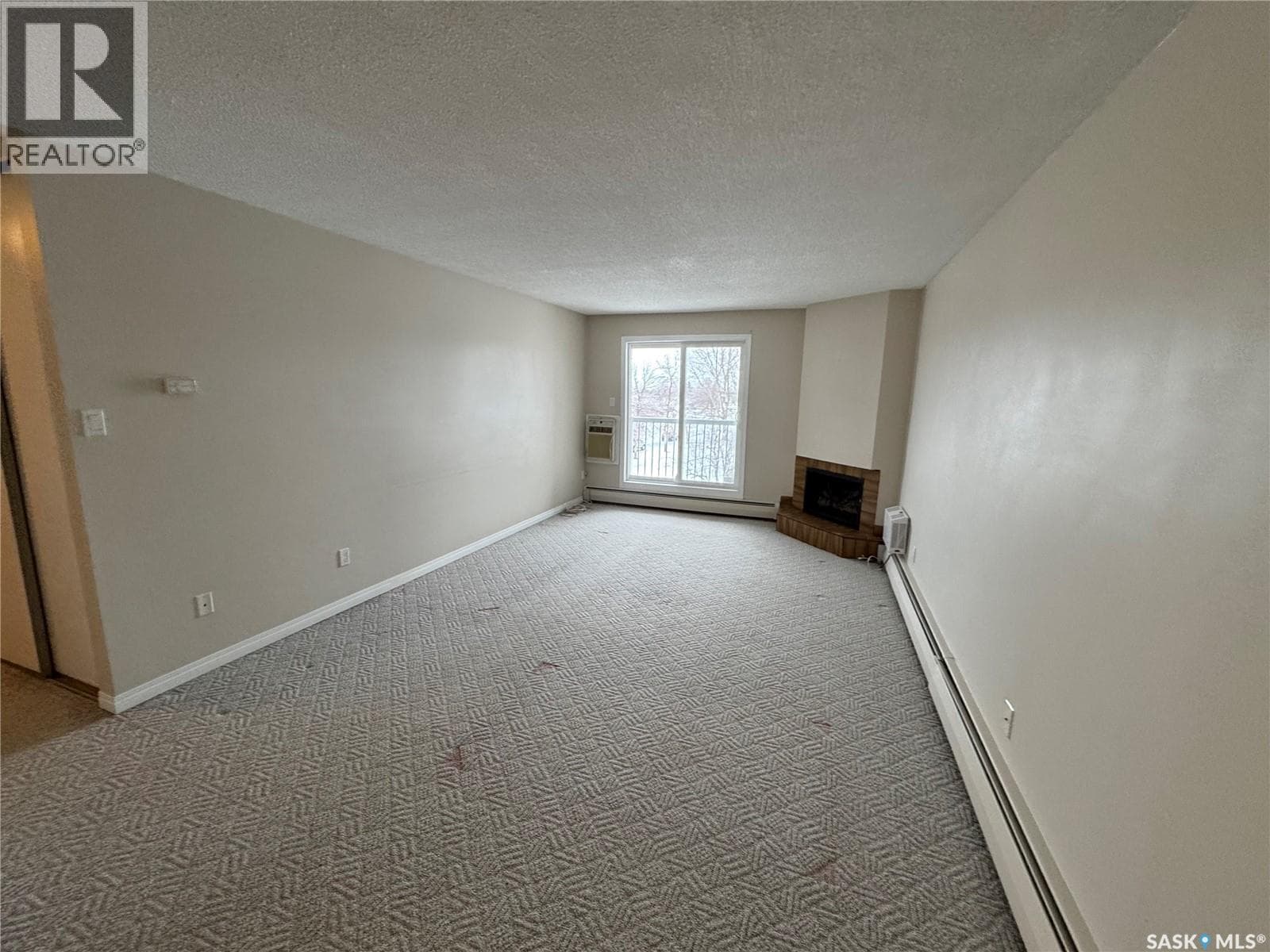 306 1808 EAGLESHAM AVENUE — photo 3