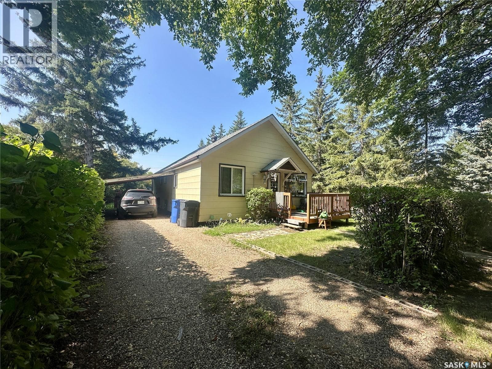 346 Cotter STREET