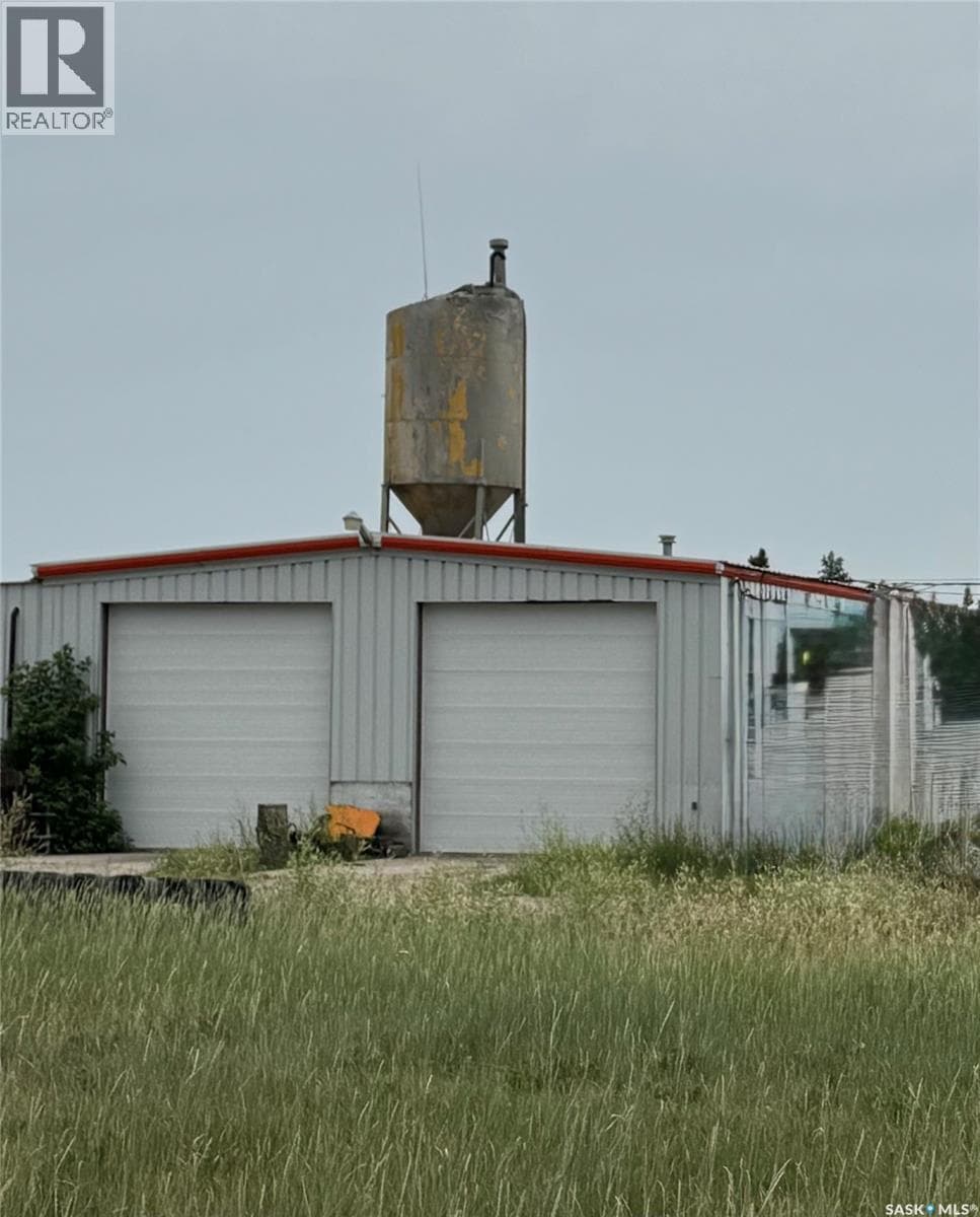 1124 Industrial DRIVE — photo 4
