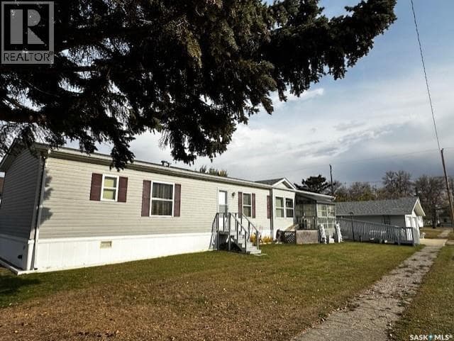 3 bed 2 bath single family at 215 Louis STREET — $99,000
