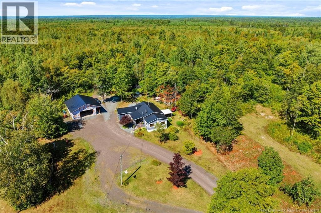 1677 Bronson Sett Road photo 5