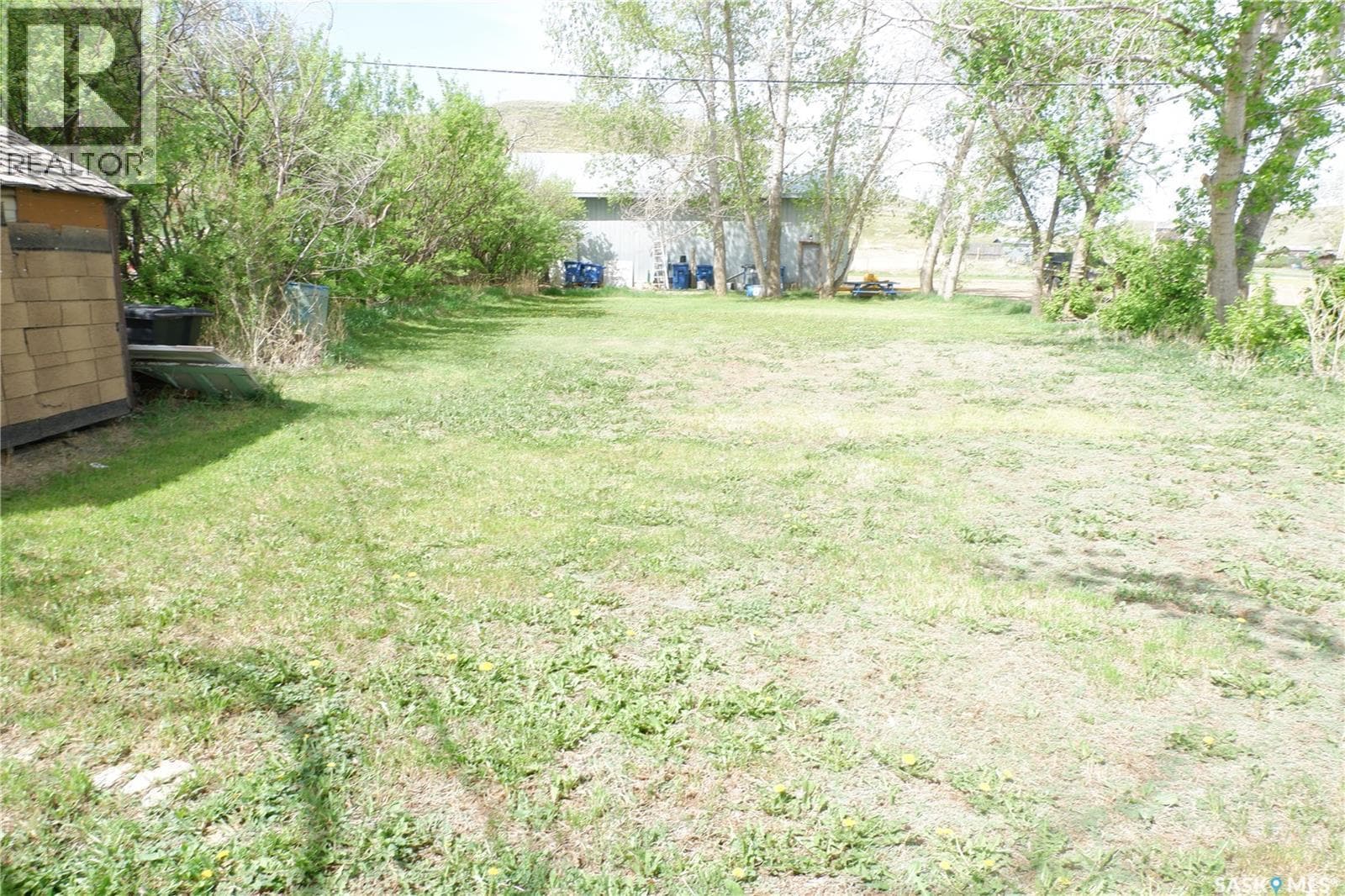 11 B AVENUE — photo 3