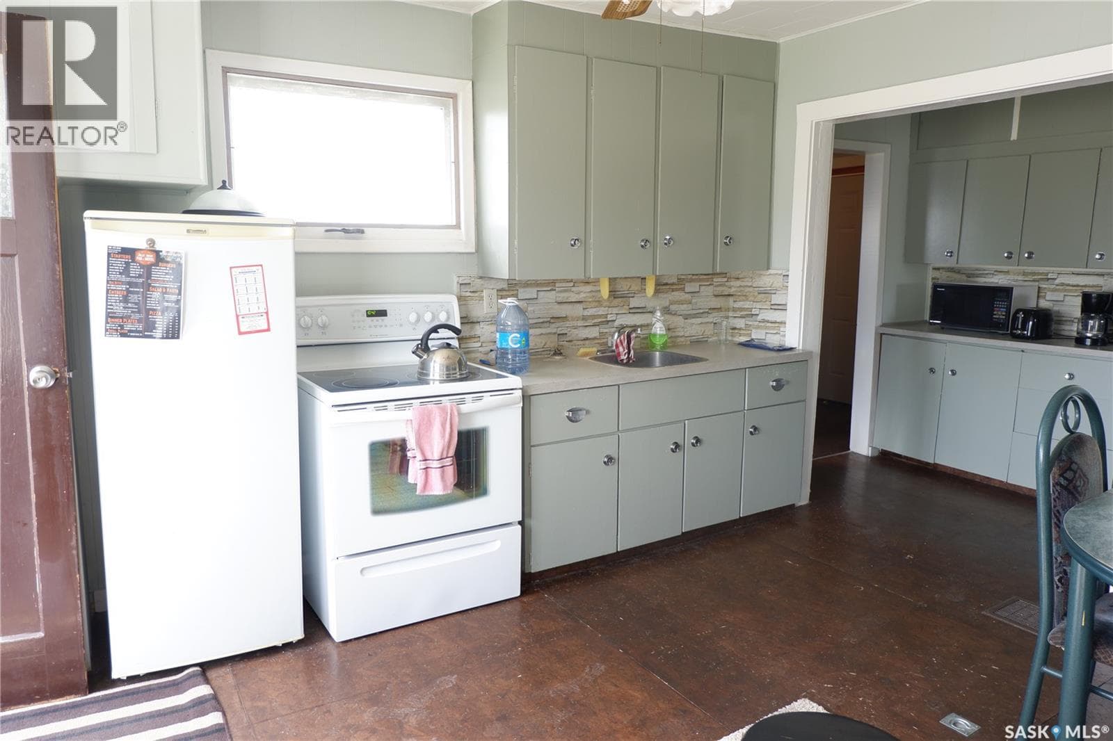11 B AVENUE — photo 4