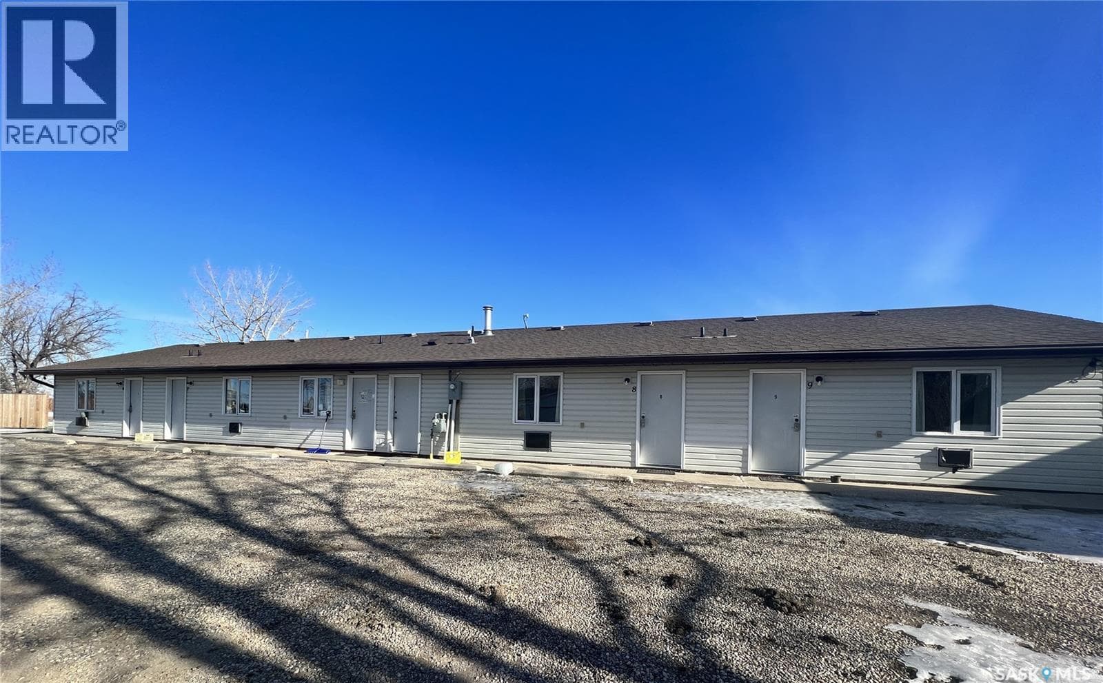 447 Saskatchewan STREET — photo 3