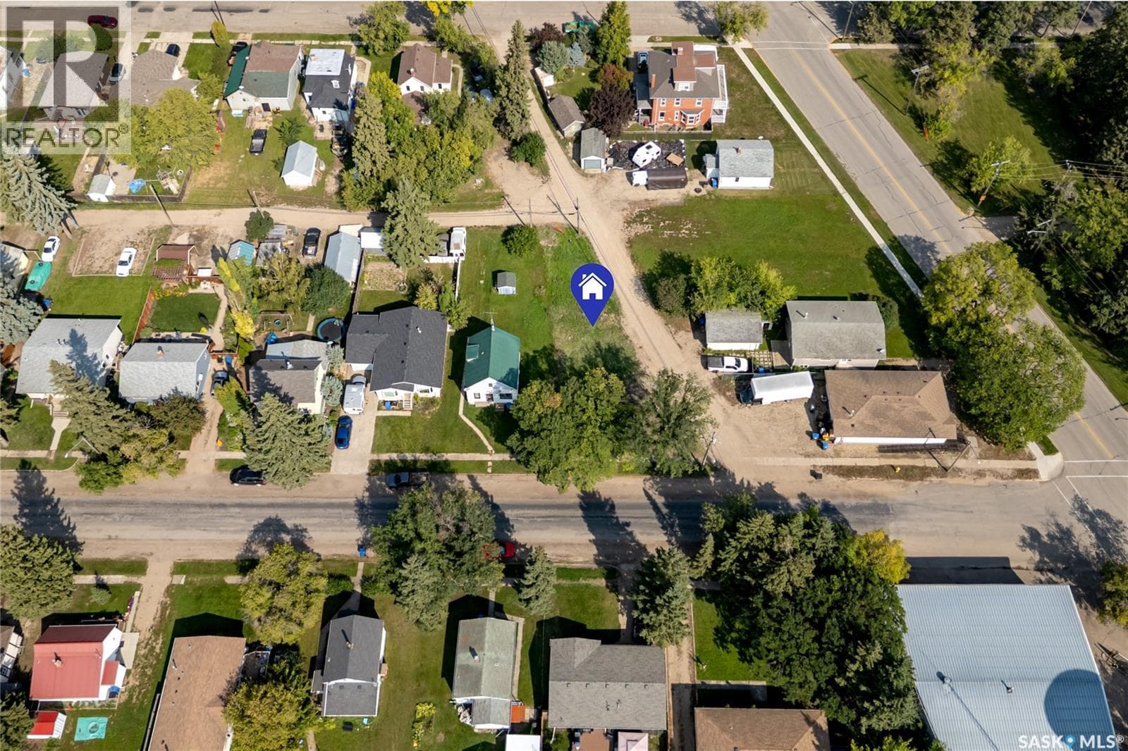 302 Burrows AVENUE W — photo 5