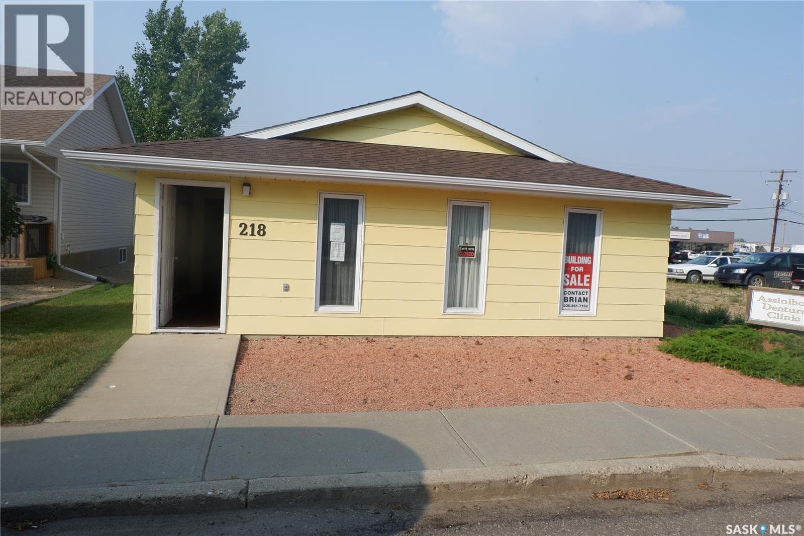 retail at 218 2nd AVENUE W — $89,900