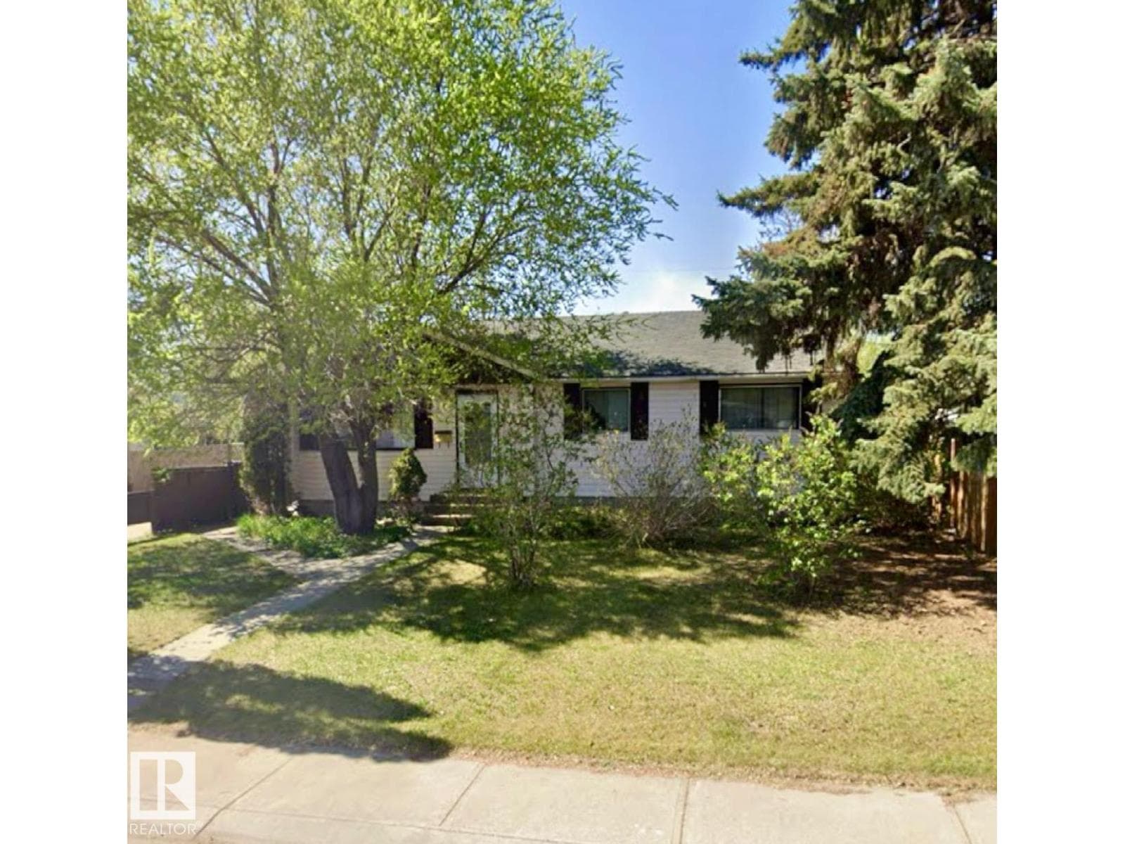 13320 139 ST NW