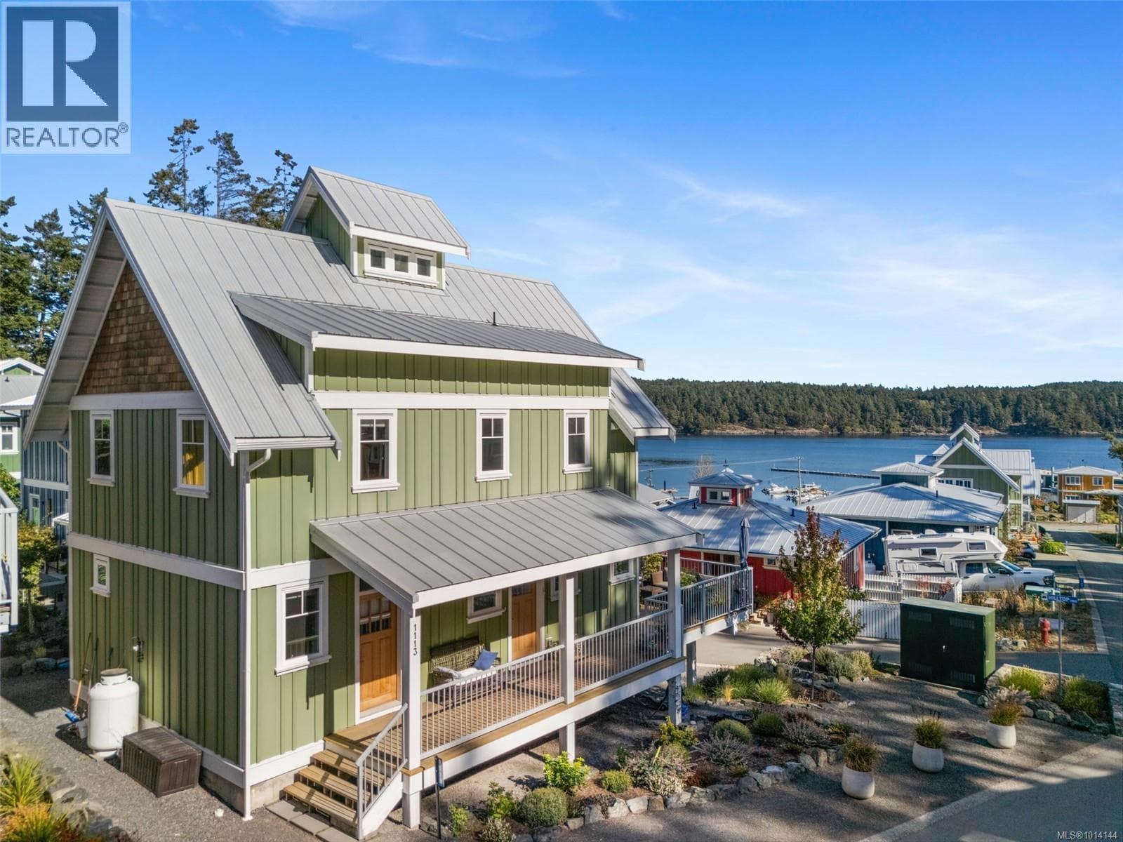1113 Spirit Bay Rd photo 2