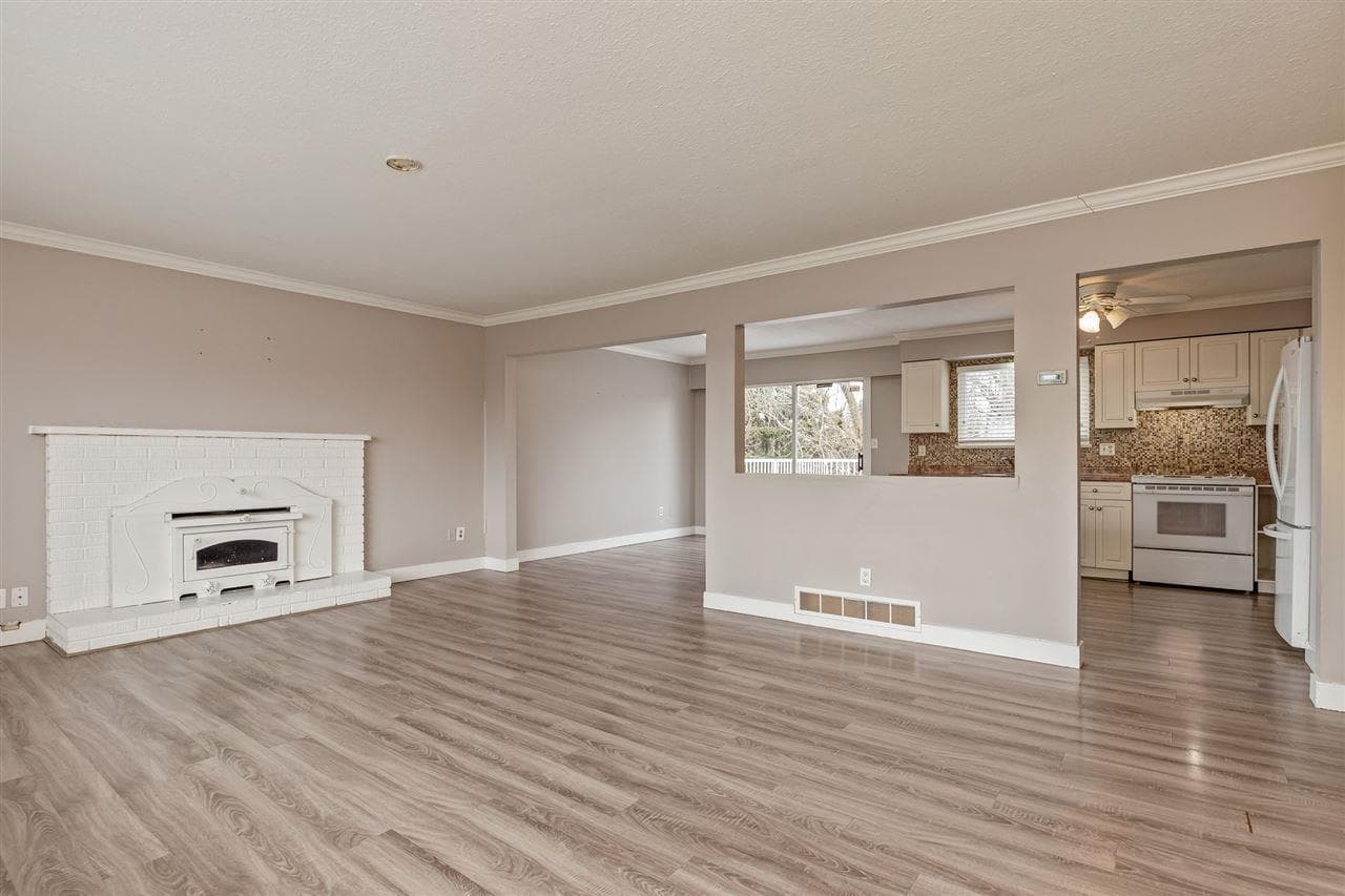 31511 MARSHALL ROAD photo 2