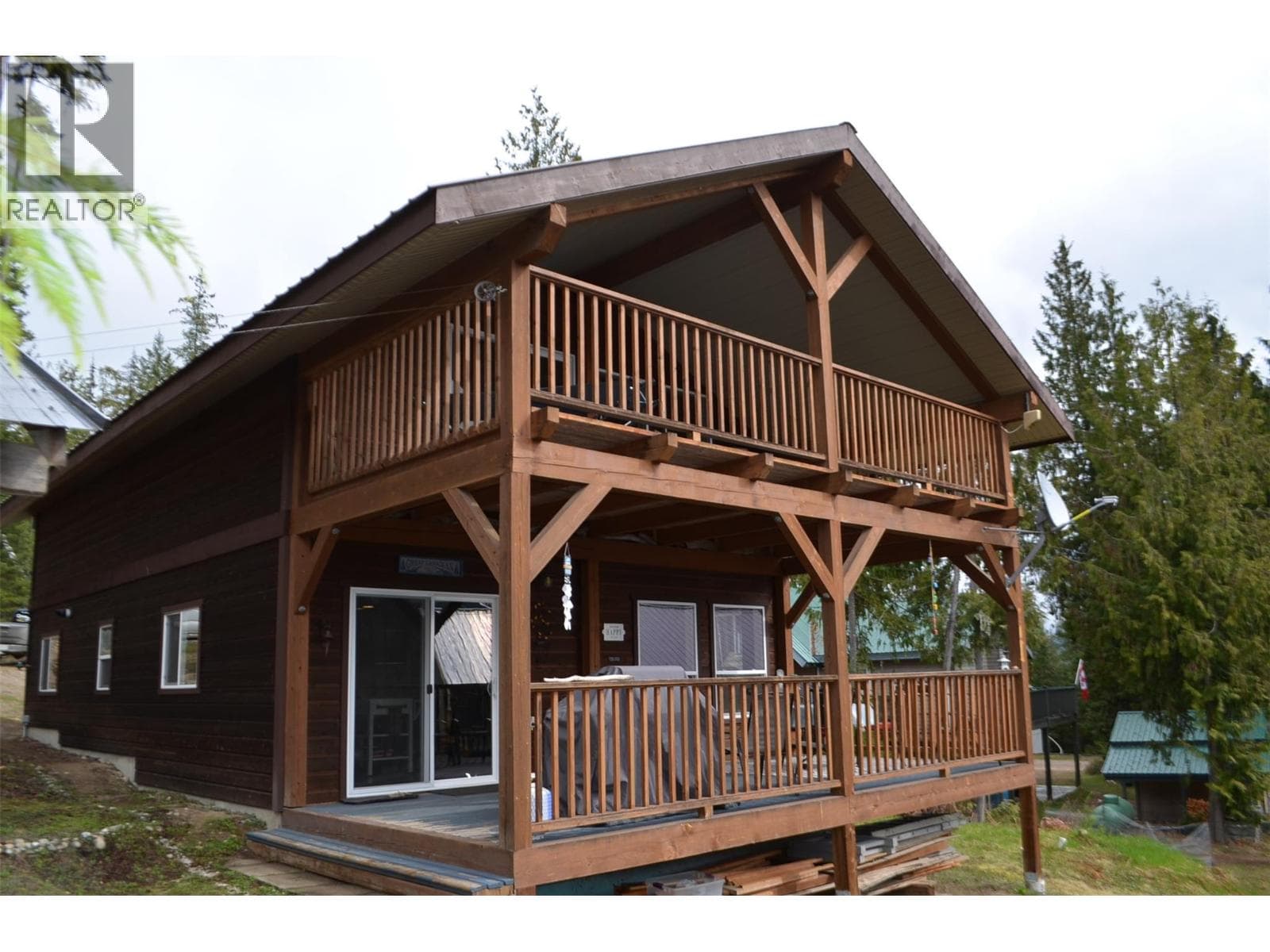 8800 Seymour Arm Main Road Unit# 21 photo 3