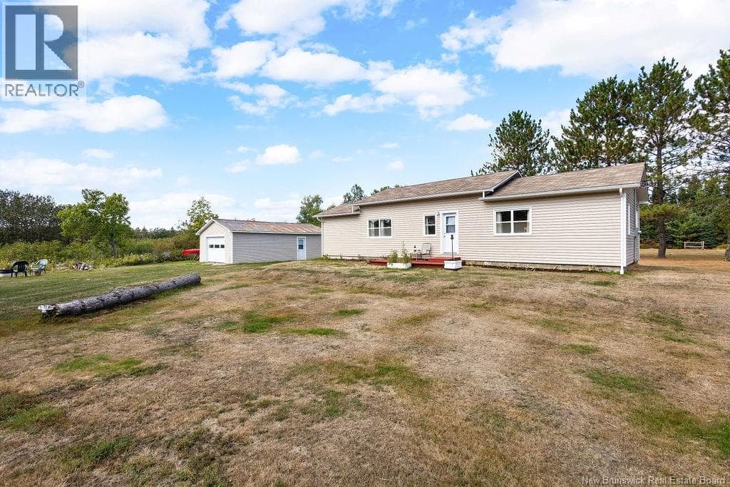 3 bed 1 bath single family at 6 Jack Kingston Lane — $174,900