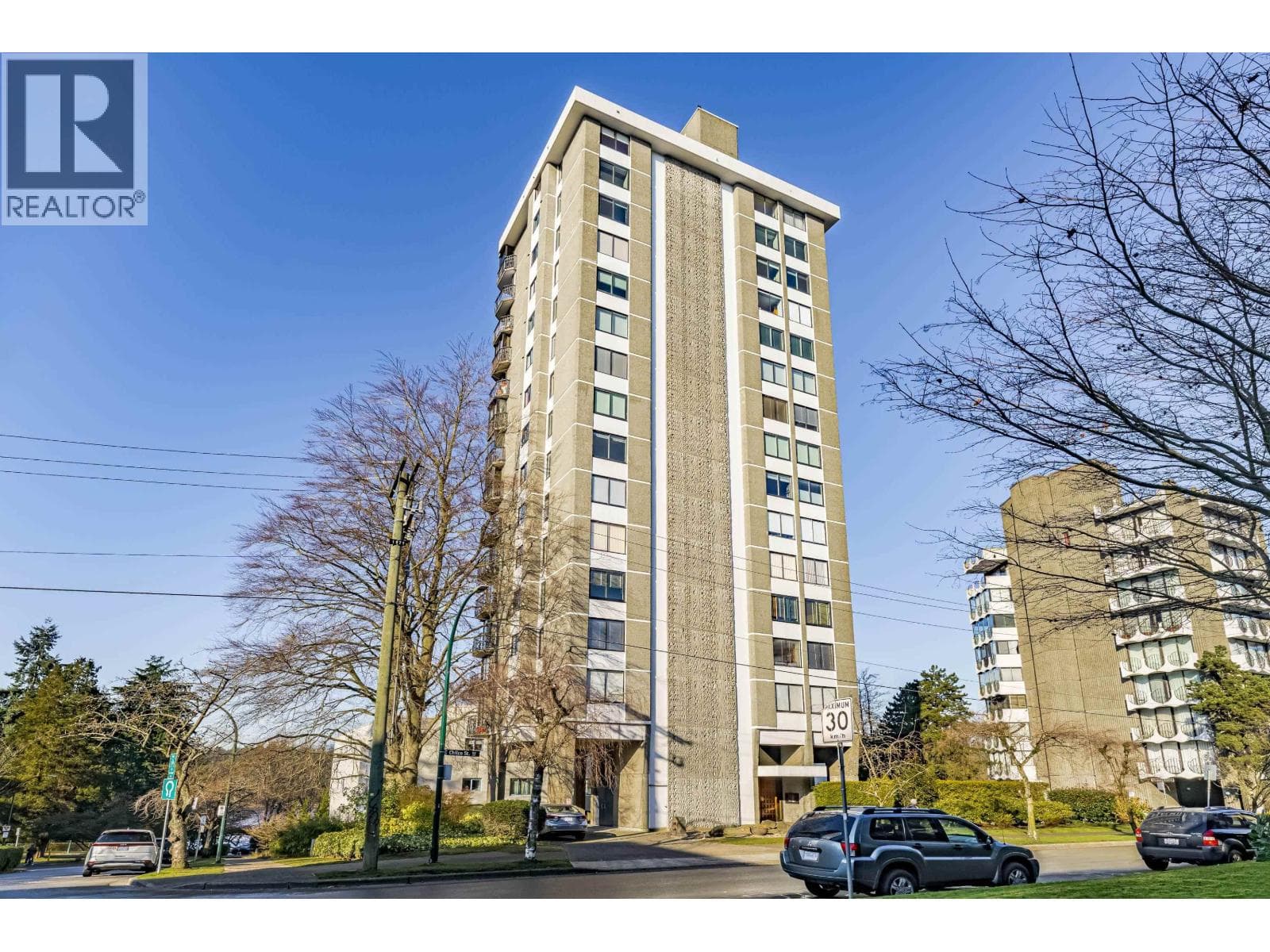 1001 845 CHILCO STREET photo 2