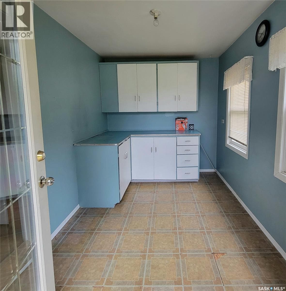 404 Usherville Road — photo 3