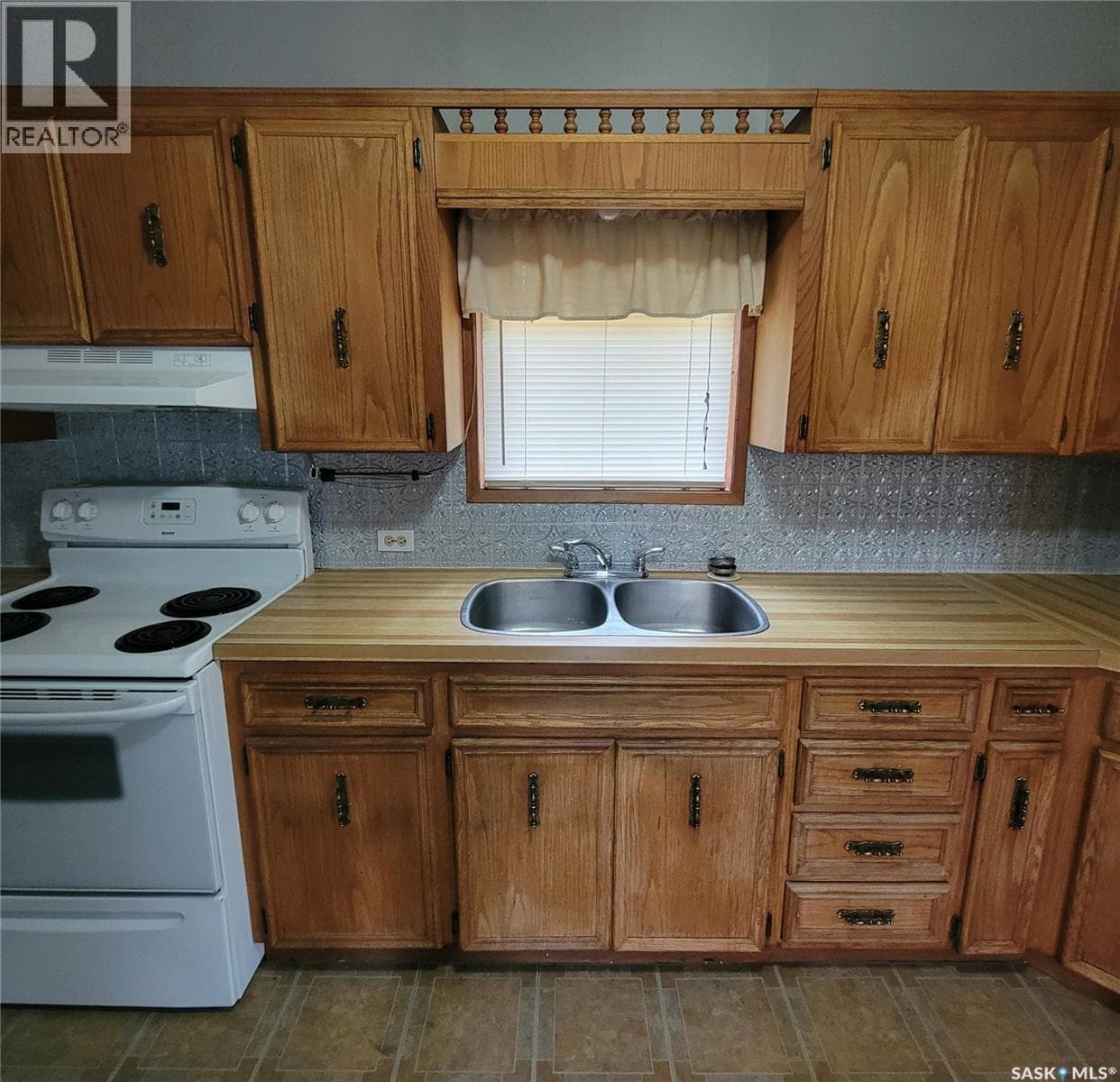 404 Usherville Road — photo 5