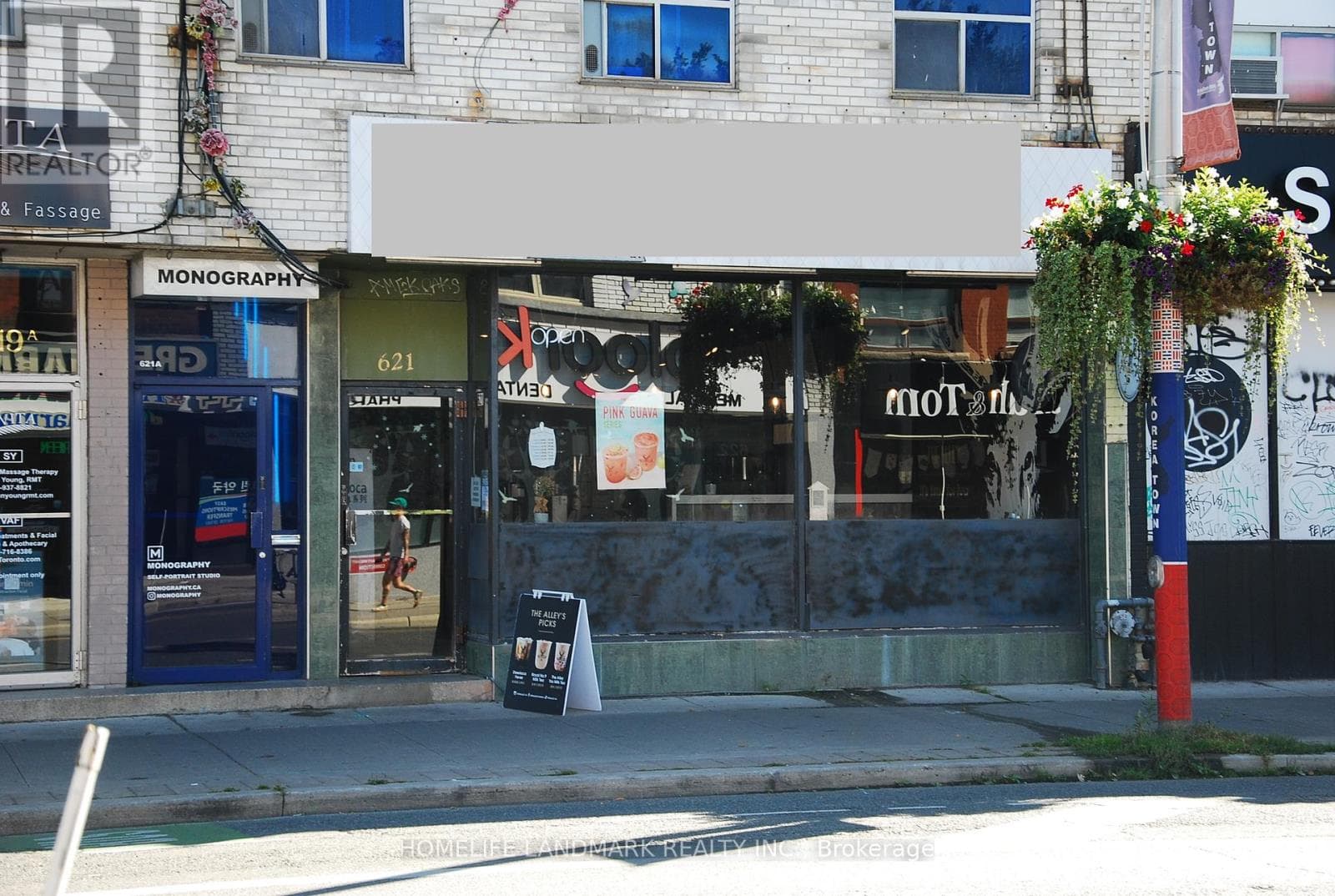 business at 621 BLOOR STREET W — $109,000