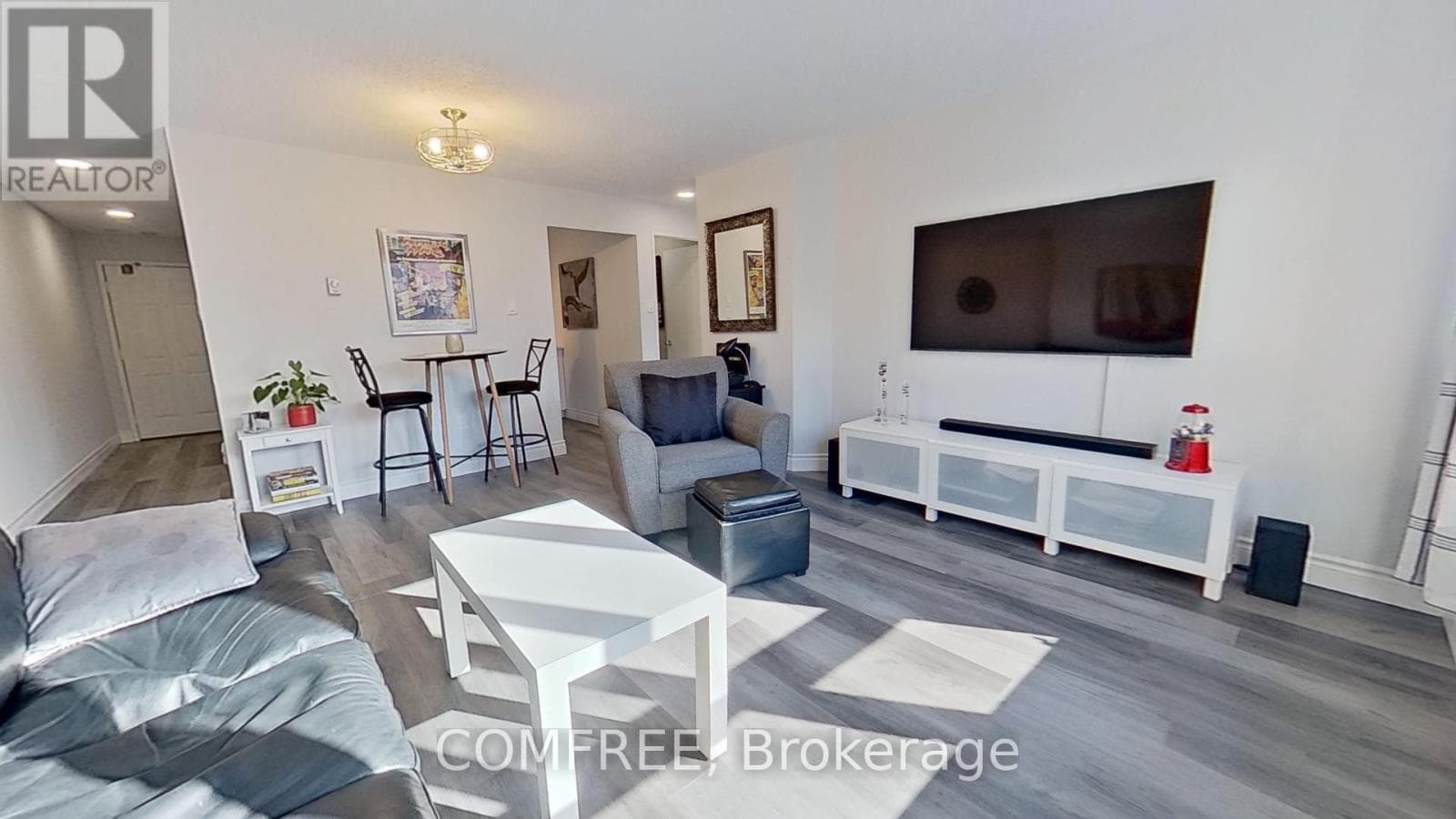 1 bed 1 bath single family at 1005 - 95 BASELINE ROAD W — $298,500
