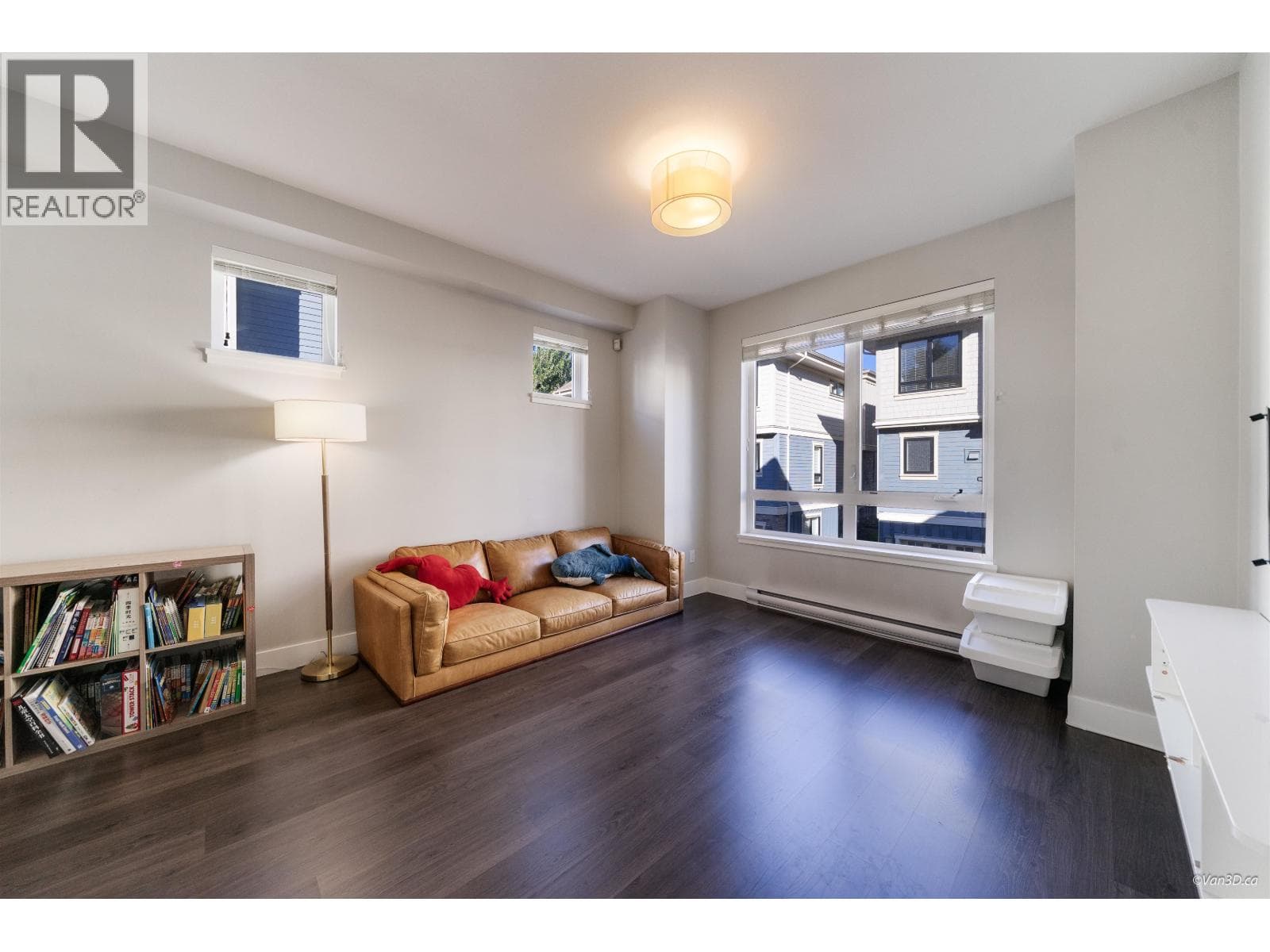 9 6028 MAPLE ROAD photo 5