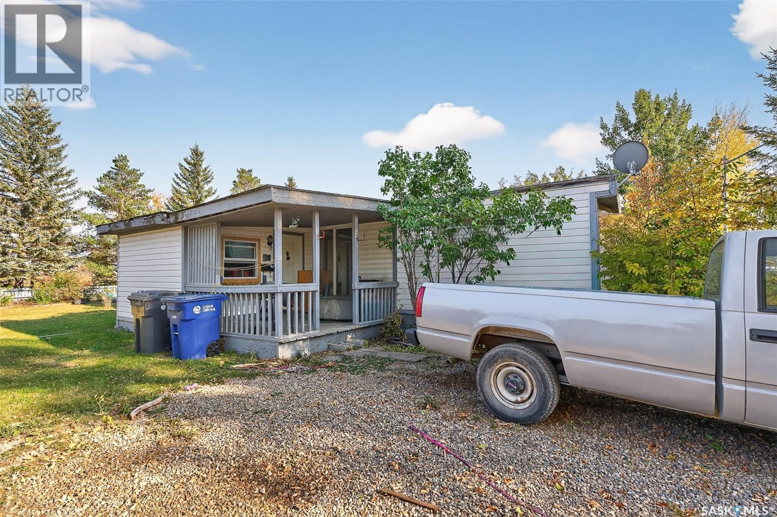 79 Spruce STREET photo 3