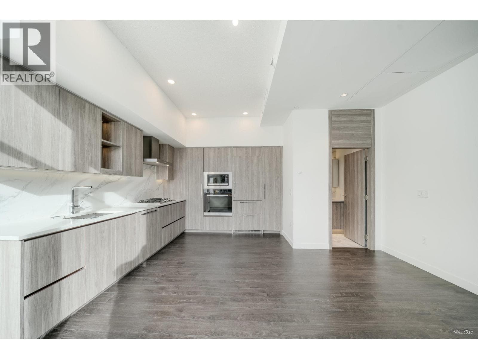 2 bed 3 bath single family at TH-03 8555 CAPSTAN WAY — $1,168,000