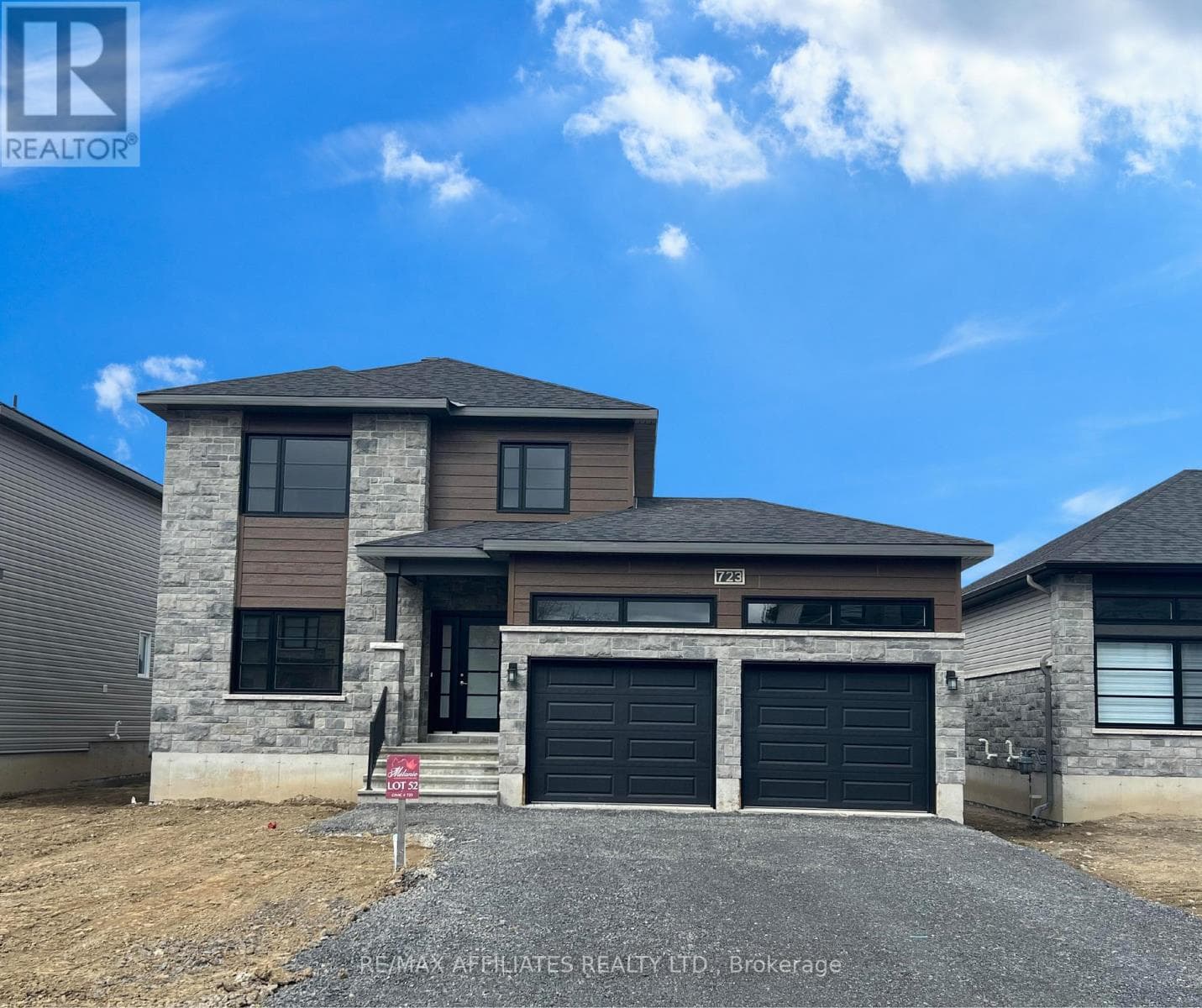 4 bed 3 bath single family at 1055 CHABLIS CRESCENT — $834,900
