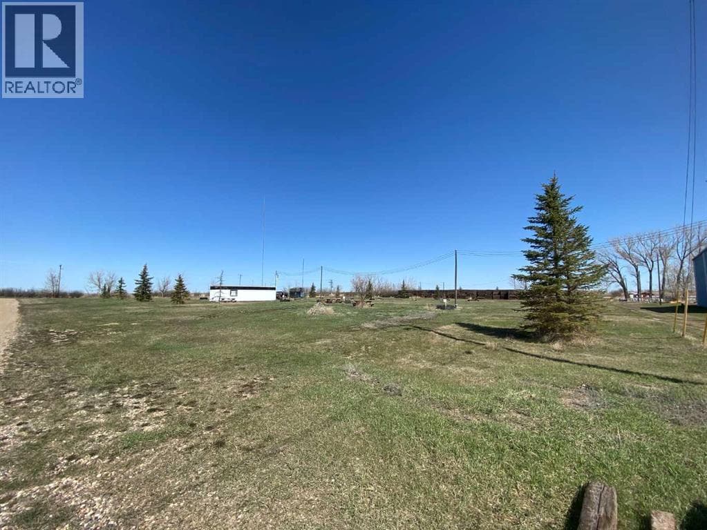 102 2 Avenue SW