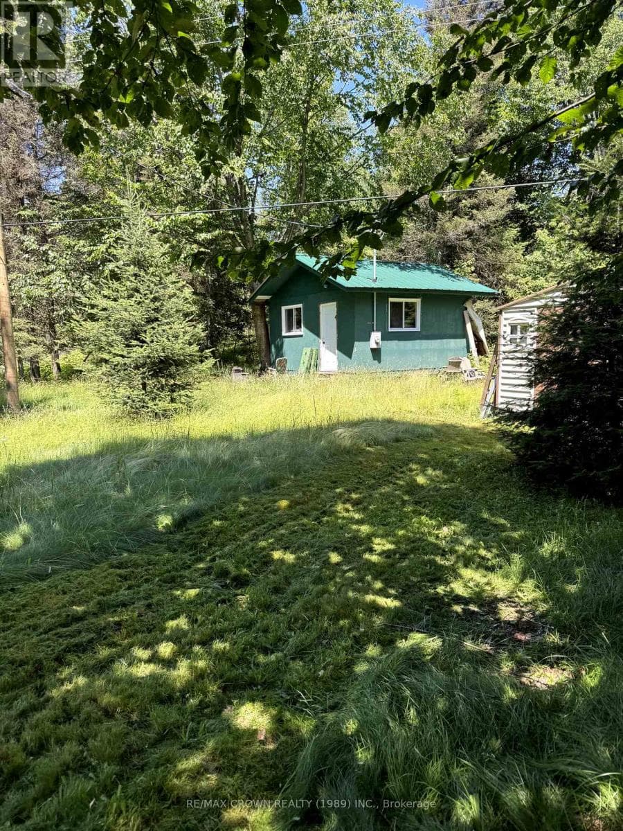 568 HEMLOCK ISLAND photo 4