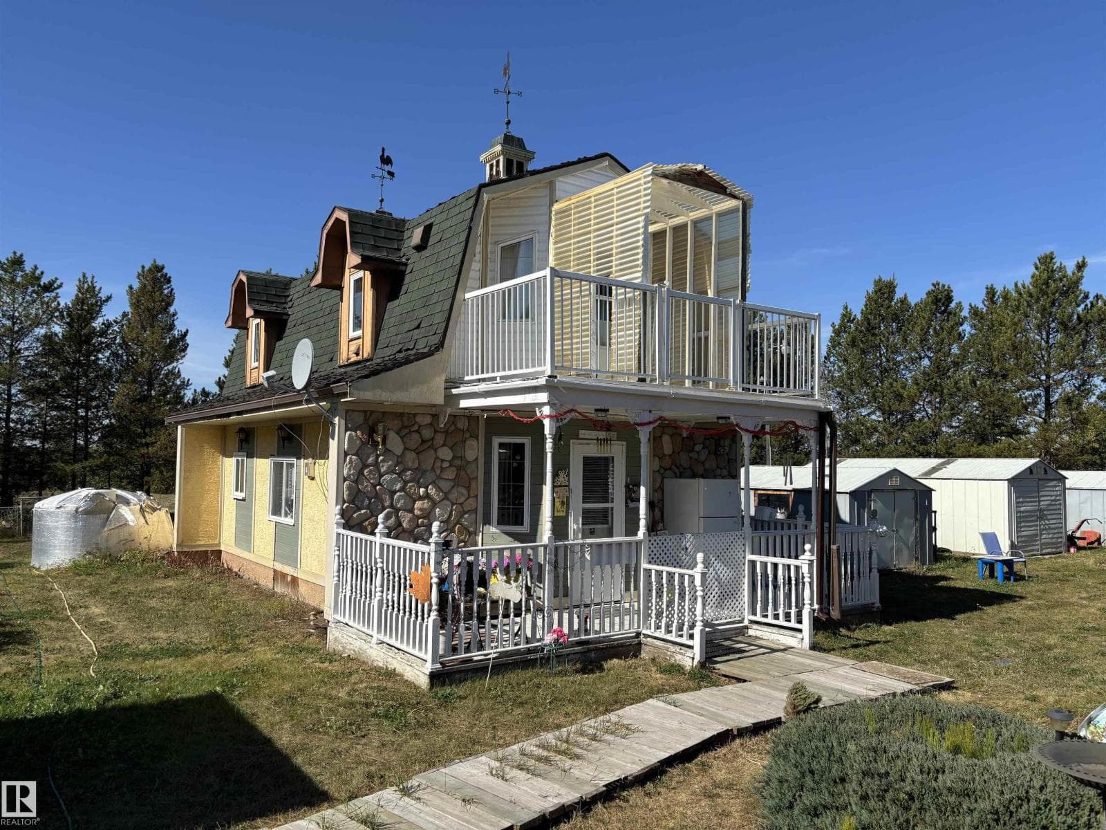 140 Russel DR — photo 2