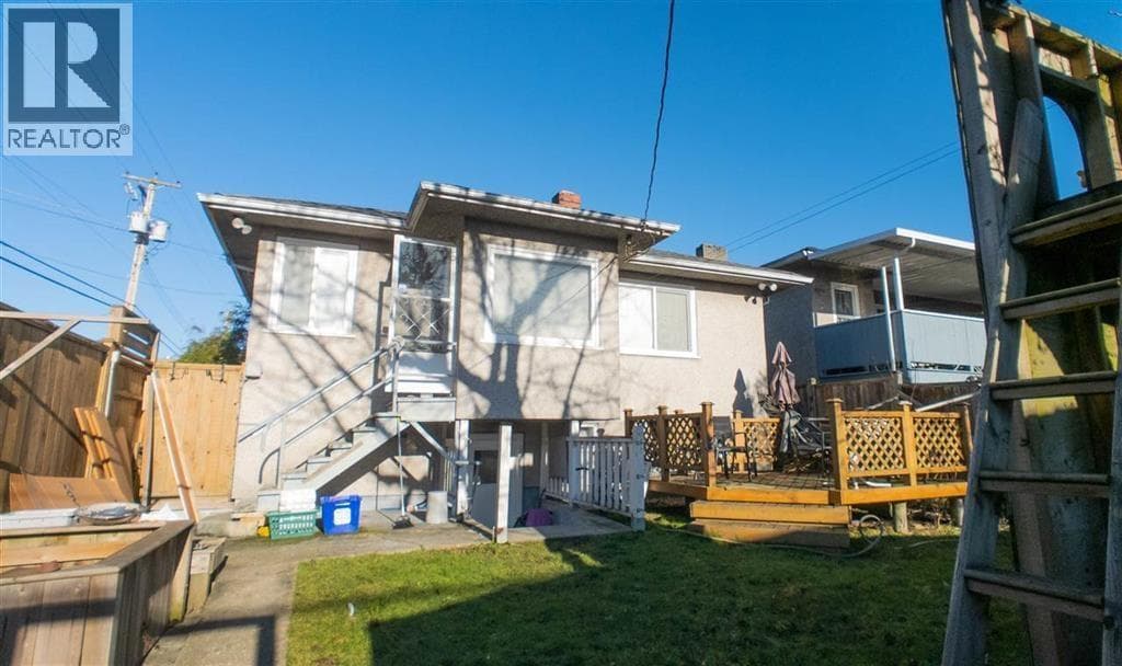 712 E 57 AVENUE photo 3