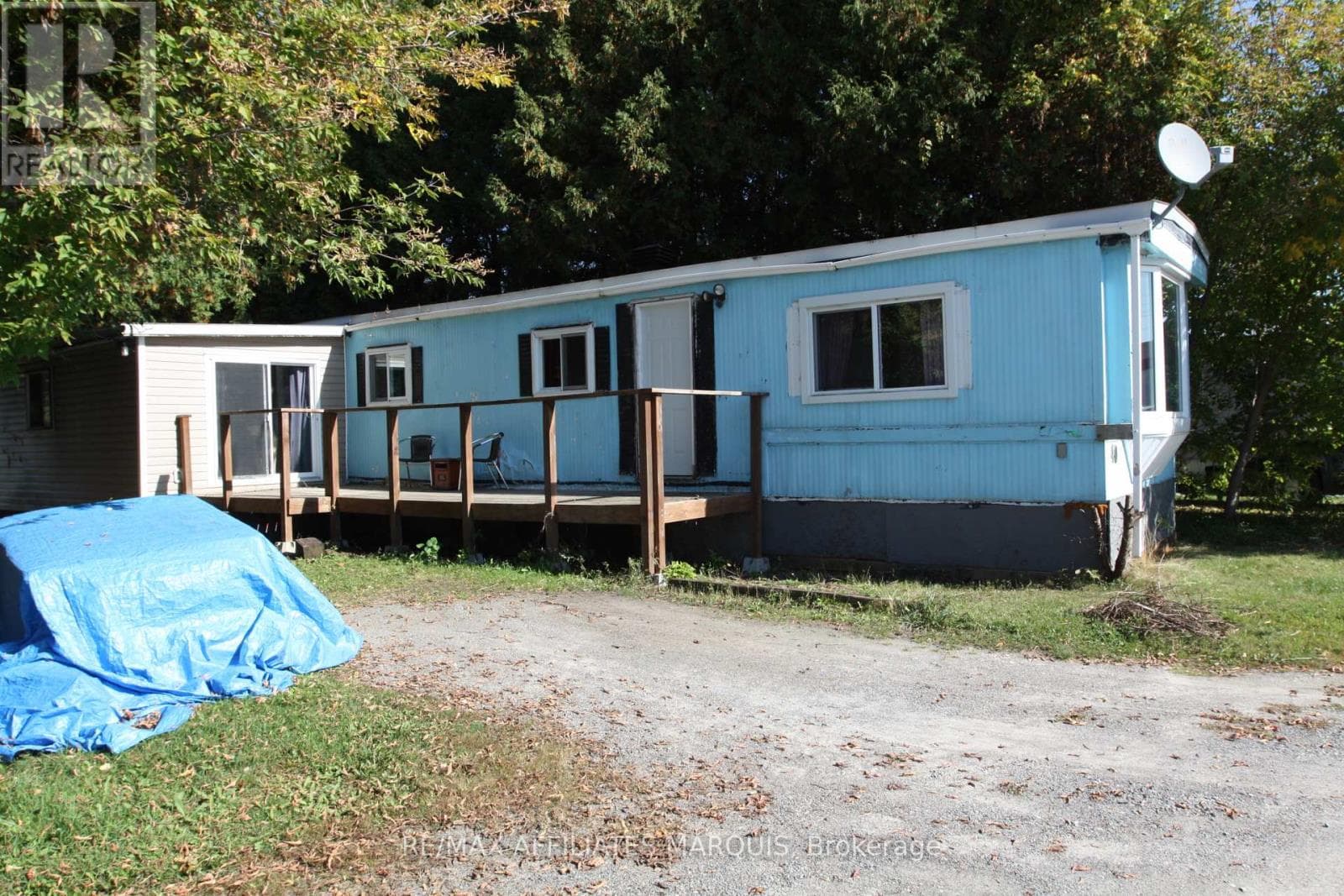 514 JASON STREET N photo 2