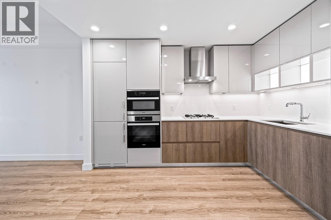 2309 6511 SUSSEX AVENUE photo 2
