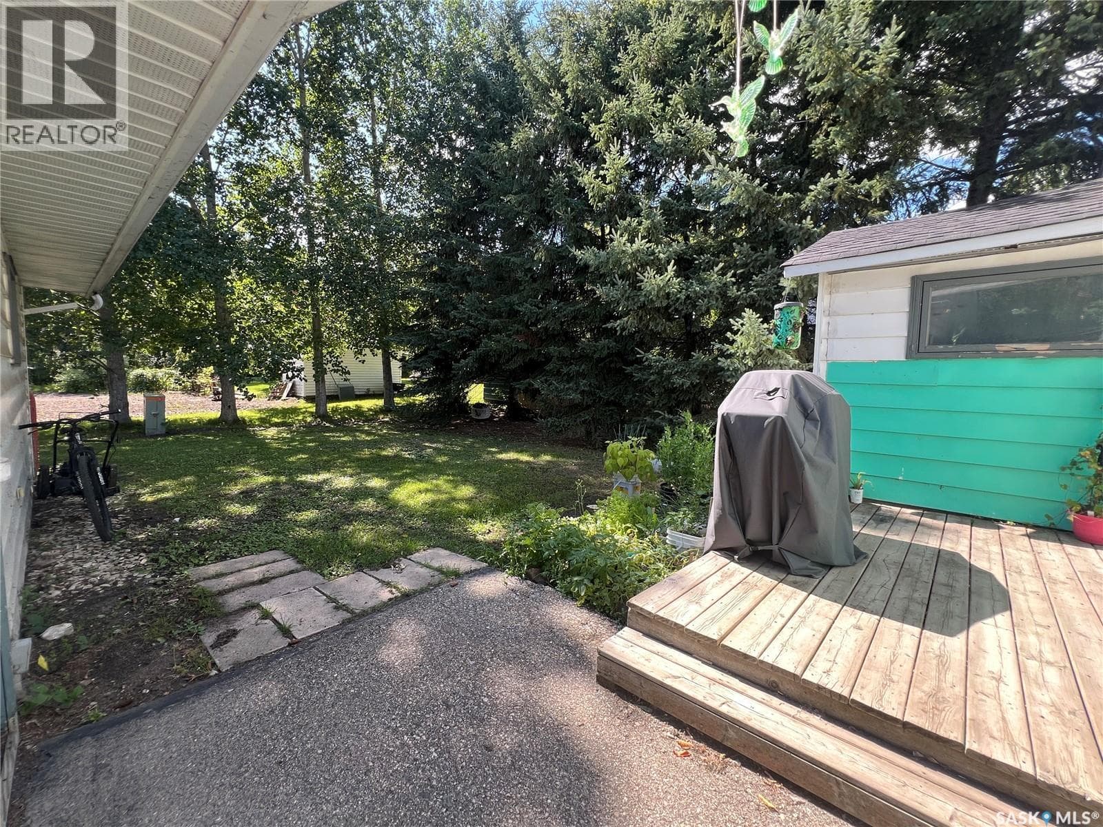 405 Sussex AVENUE — photo 2