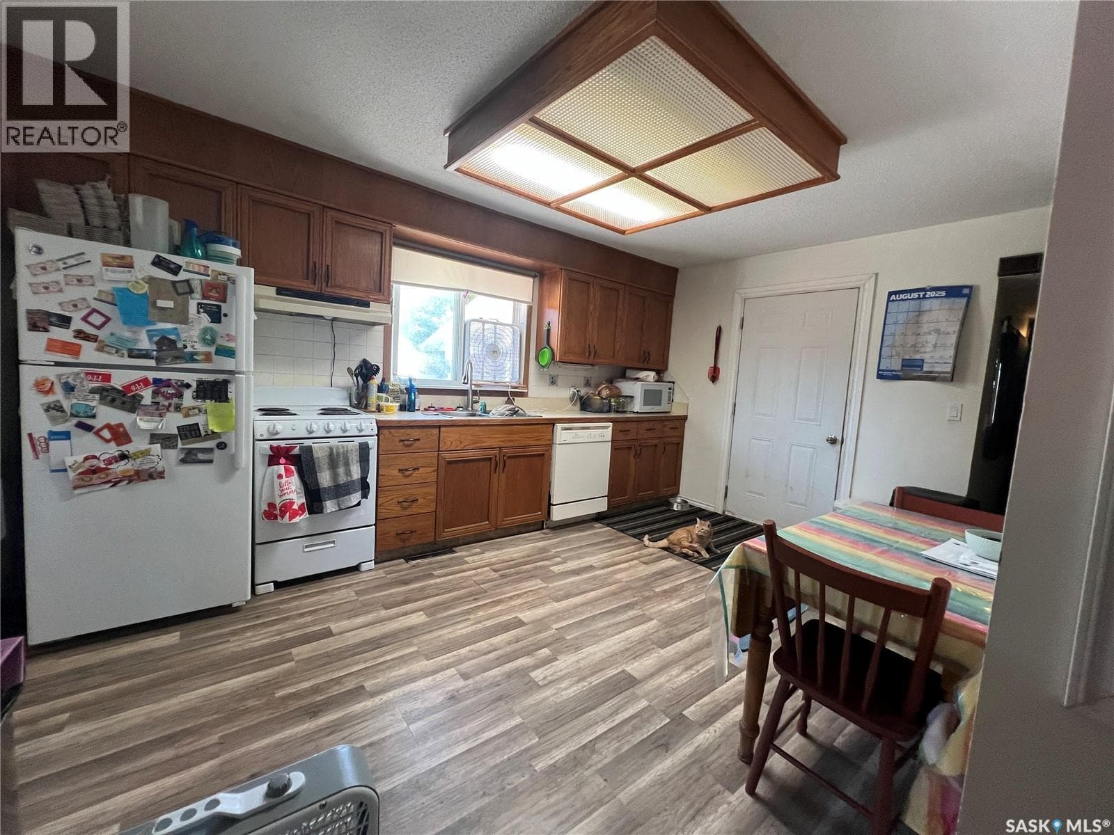 405 Sussex AVENUE — photo 3