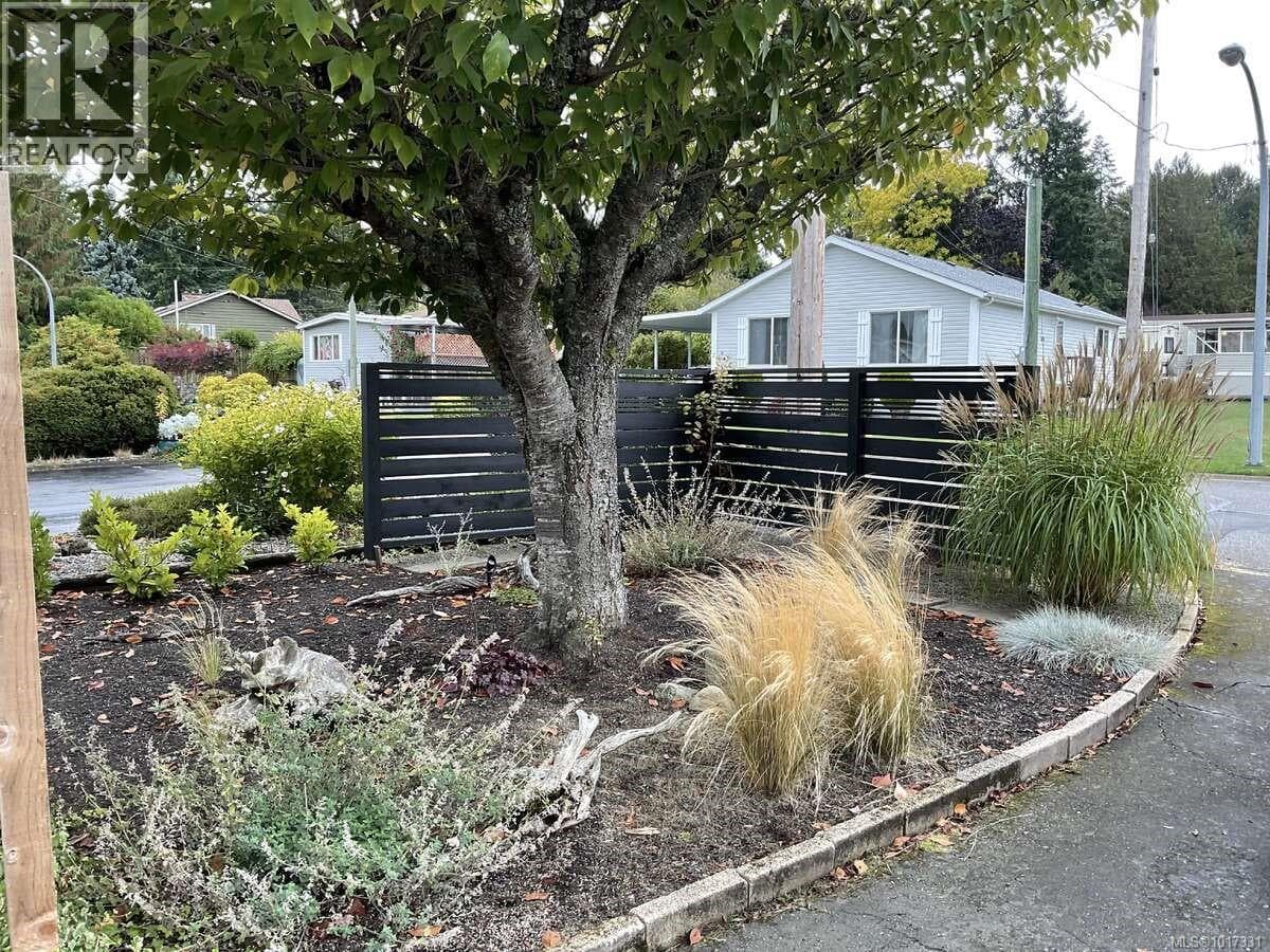 19 129 Meridian Way photo 3