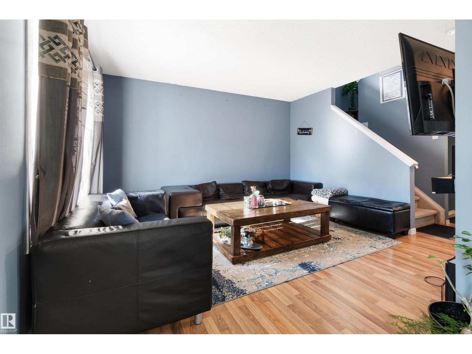 #36 2503 24 ST NW — photo 3