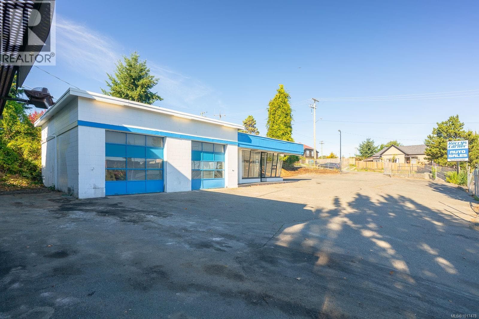 110 Nicol St photo 4