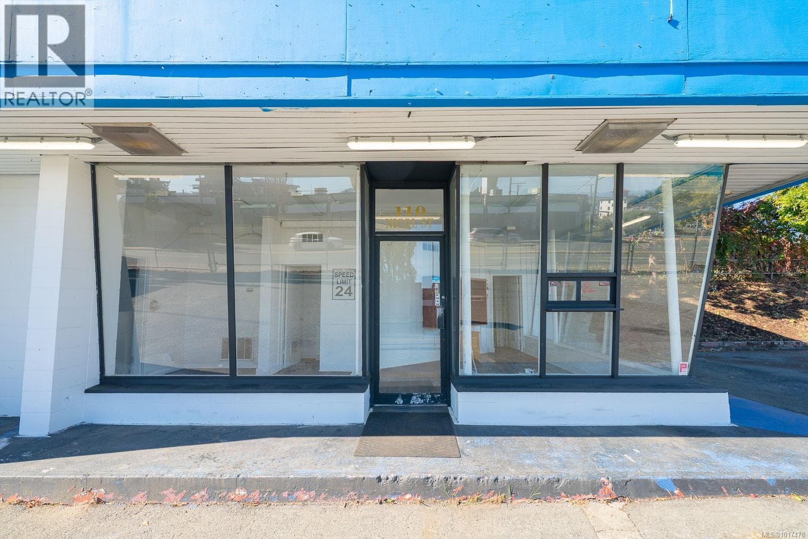110 Nicol St photo 5