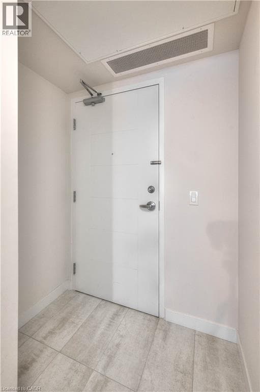 257 HEMLOCK Street Unit# 415 photo 3