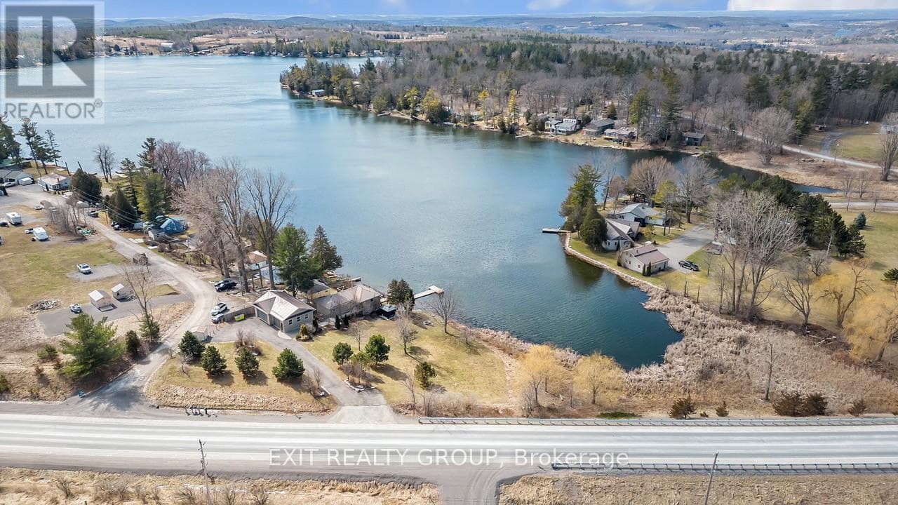 1531 FOXBORO STIRLING ROAD photo 4