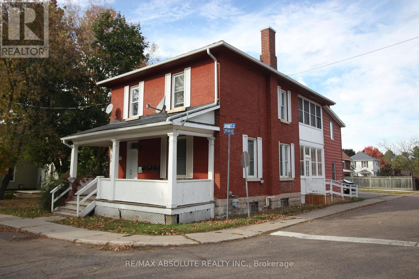 193 JENNET STREET photo 3