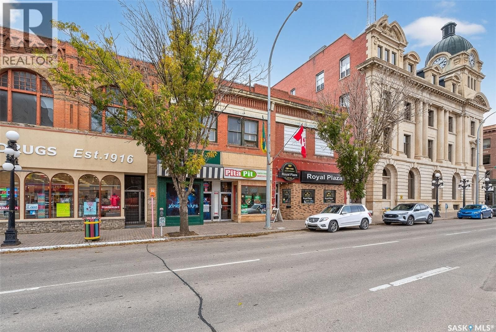 220-222 Main STREET N photo 6