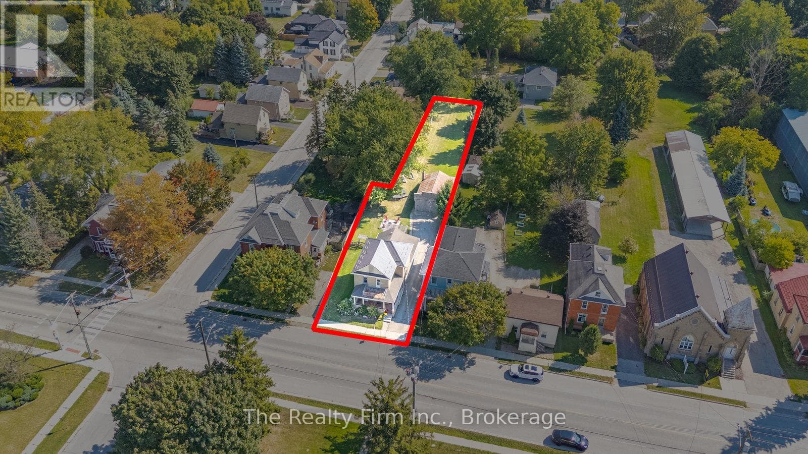 94 WOODSTOCK STREET N photo 4
