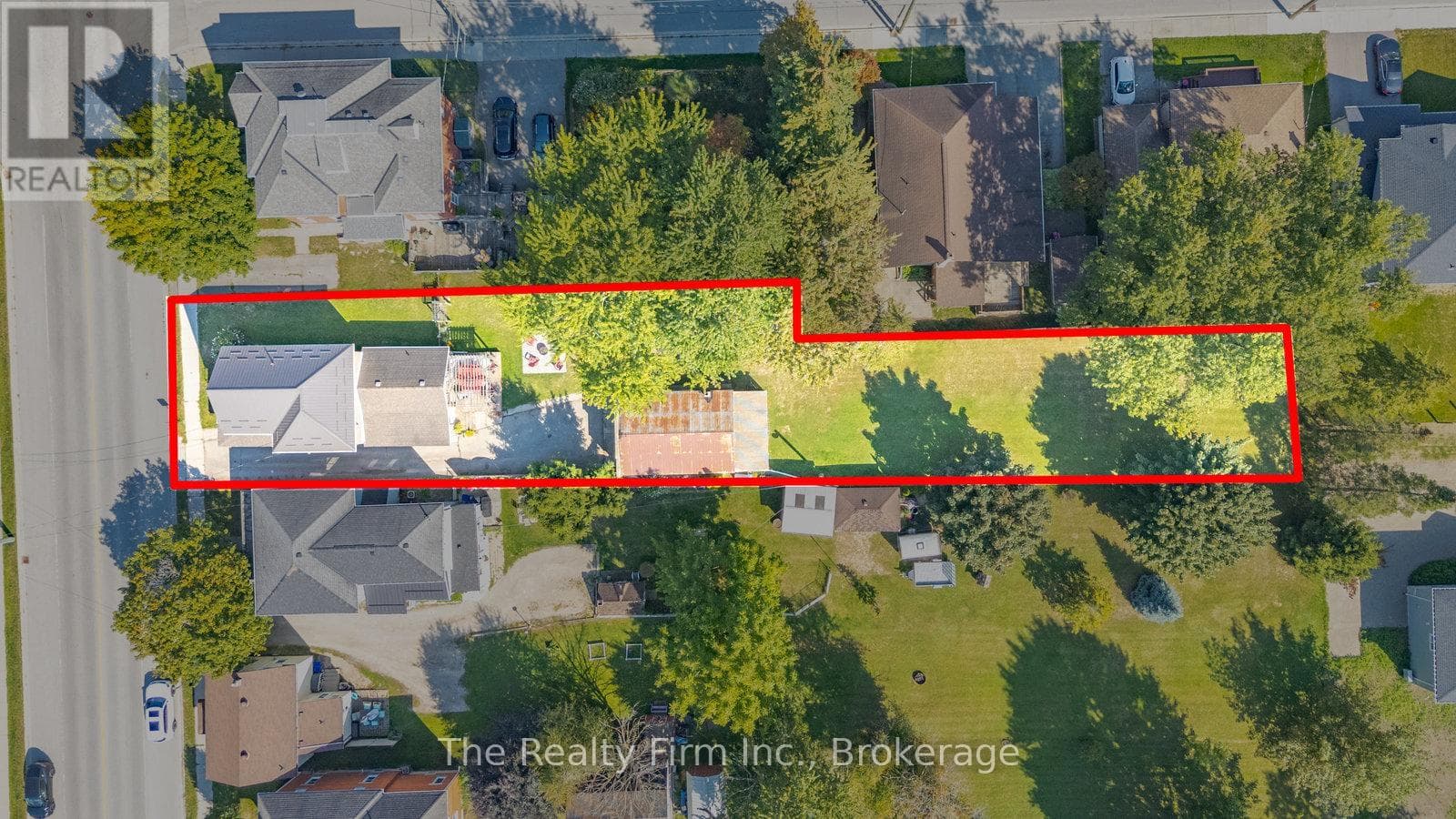 94 WOODSTOCK STREET N photo 5